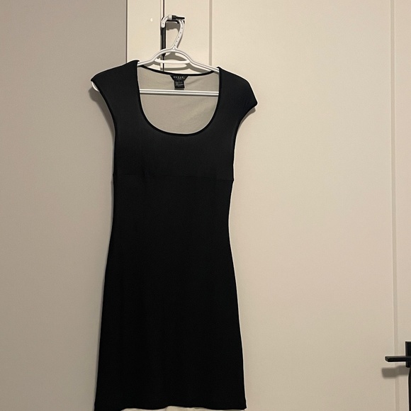 Guess dress - Picture 1 of 2